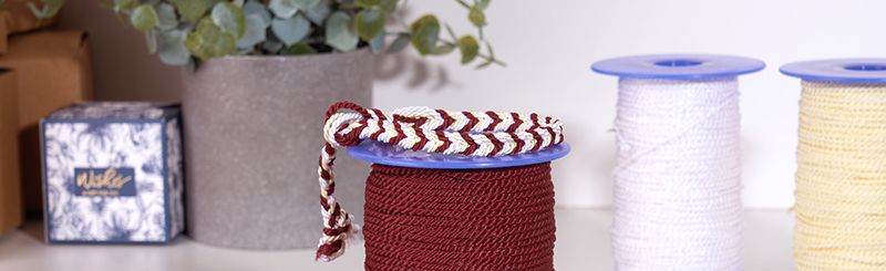  Bracciale con motivo a spina di pesce