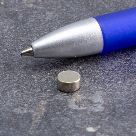 Disco magnetico al neodimio, 6 mm x 3 mm, N45 