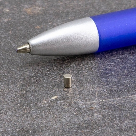Cilindro magnetico al neodimio, nichelato 2 mm | 3 mm
