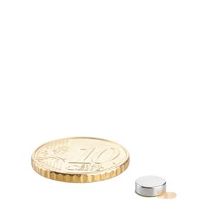 Disco magnetico al neodimio, autoadesivo null | 6 mm x 2 mm | null