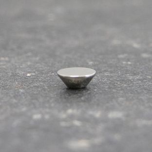 Cono magnetico al neodimio 10 mm