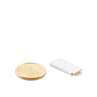 Cuboide magnetico al neodimio, autoadesivo, nichelato 20 x 10 mm  | 2 mm