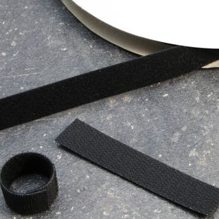 Nastro a strappo a doppia faccia, rotolo con 25 m 25 mm | nero 