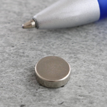 Disco magnetico al neodimio, 10 mm x 3 mm, N42 