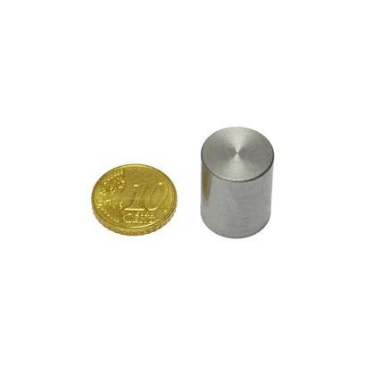 Magneti cilindrici con base con alloggiamento liscio 16 mm