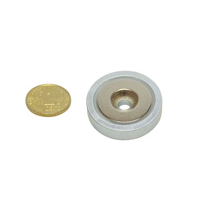 Magnete con base in acciaio con foro svasato da avvitare, al neodimio 32 mm | 31,7 kg | null