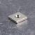 Cuboide magnetico al neodimio con foro svasato da avvitare 20 x 20 mm 