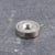 Magnete con base in acciaio con foro svasato da avvitare, al neodimio 16 mm | N38